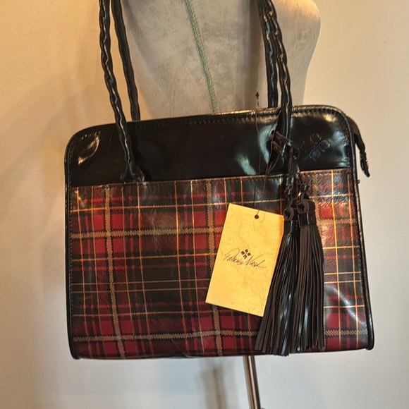 Patricia Nash Classic Black and Red Plaid Shoulder Bag NWT - Picture 7 of 15